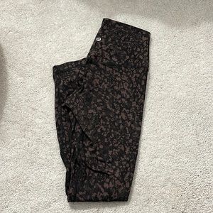 LuluLemon Align 25” leggings. Size 6. Great condition, barely worn